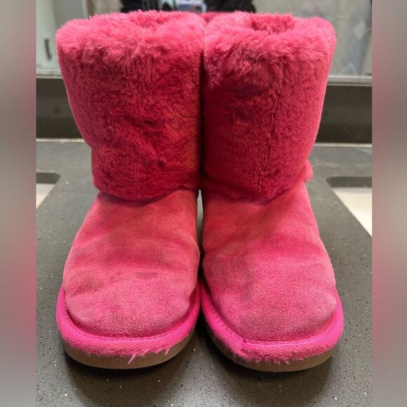 Girls' Koolaburra by UGG Aubrei short boots in a pink - Picture 2 of 10